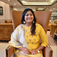 Dr. Mmalvikaa